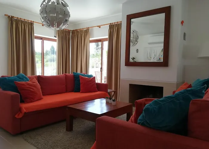 Semesterbostad Dalagoa Charm Pool