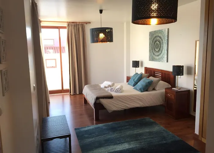 Dalagoa Charm Pool * Vau (Obidos)